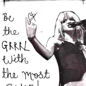 Meet your Posher, Addie